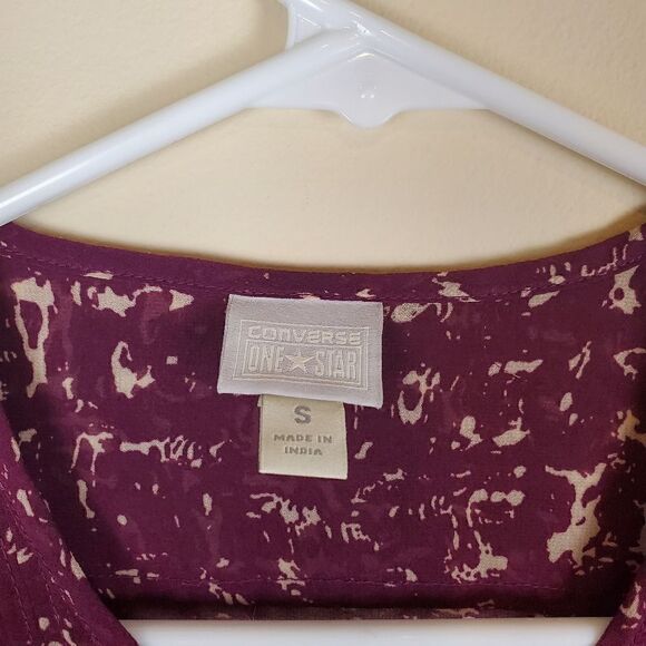 Converse Purple Printed Sheer Blouse Size Small - Picture 4 of 7